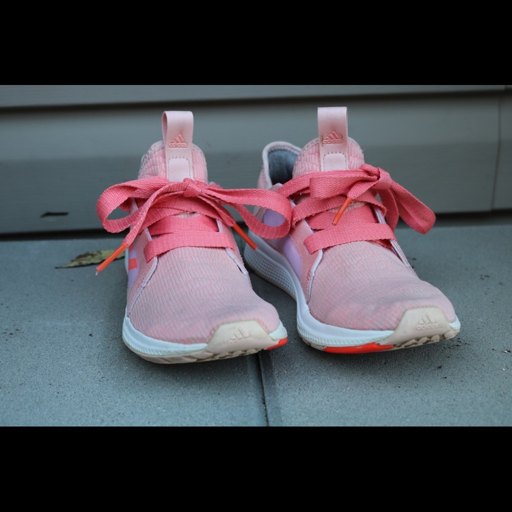 Adidas edge lux | 6.5 | light pink 🌸